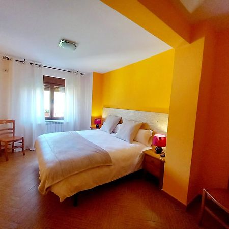 Hotel Rural Orquidea Velilla del Río Carrión Kültér fotó
