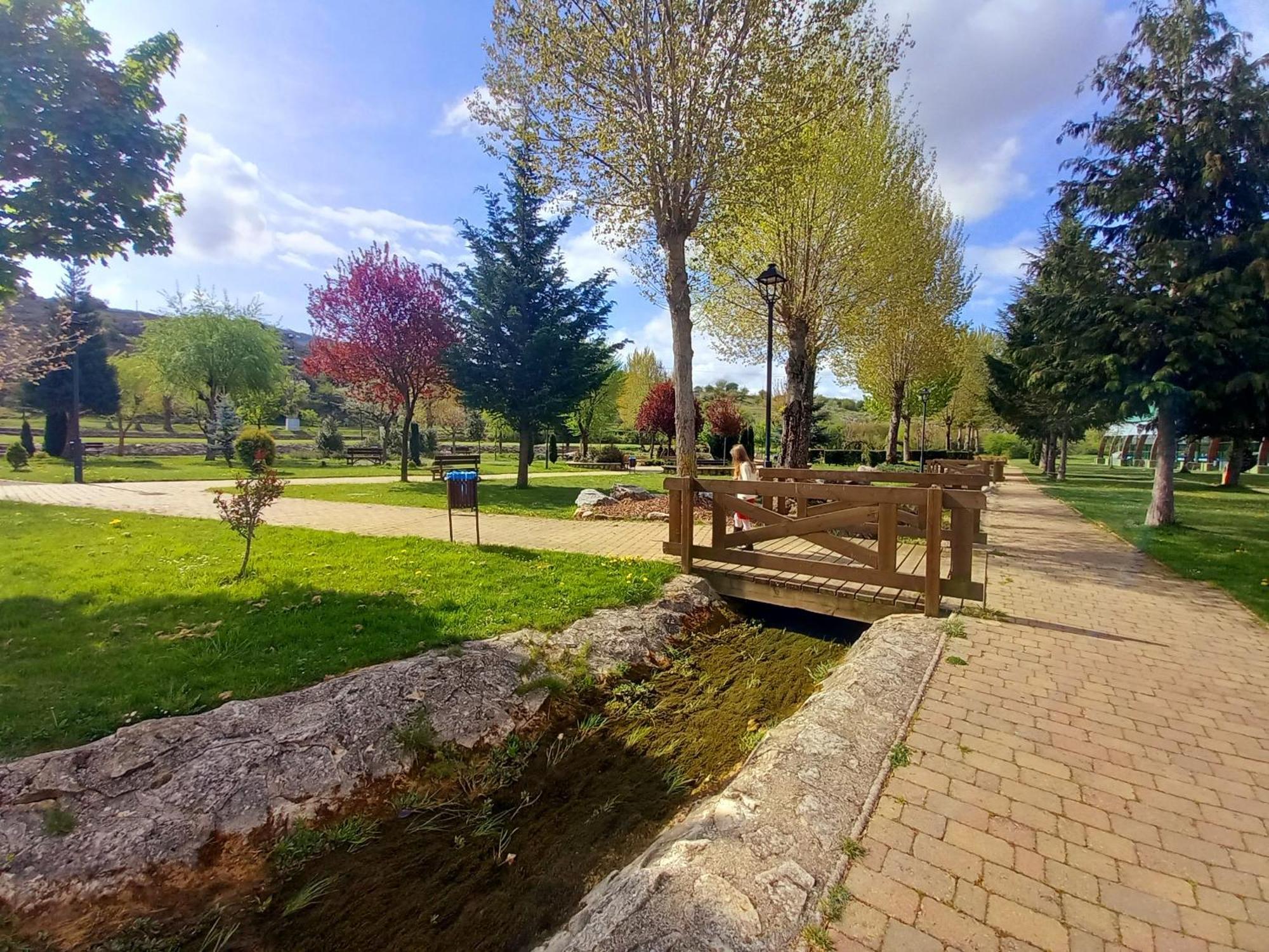 Hotel Rural Orquidea Velilla del Río Carrión Kültér fotó