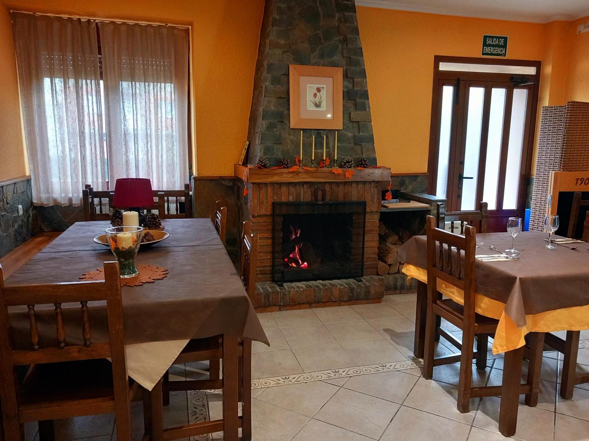 Hotel Rural Orquidea Velilla del Río Carrión Kültér fotó